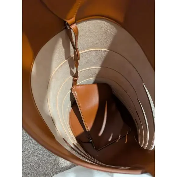 100% BRAND NEW - ALAIA Babel Brown Medium HandBag Bag $2980R! - Picture 10 of 14